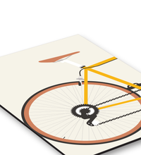 Minimalistisches Rennrad-Wandbild als UV-Direktdruck auf 3mm Alu-Dibond Platte, Format 30x40 cm, modernes Design für Radsport-Fans und Loft-Einrichtungen.