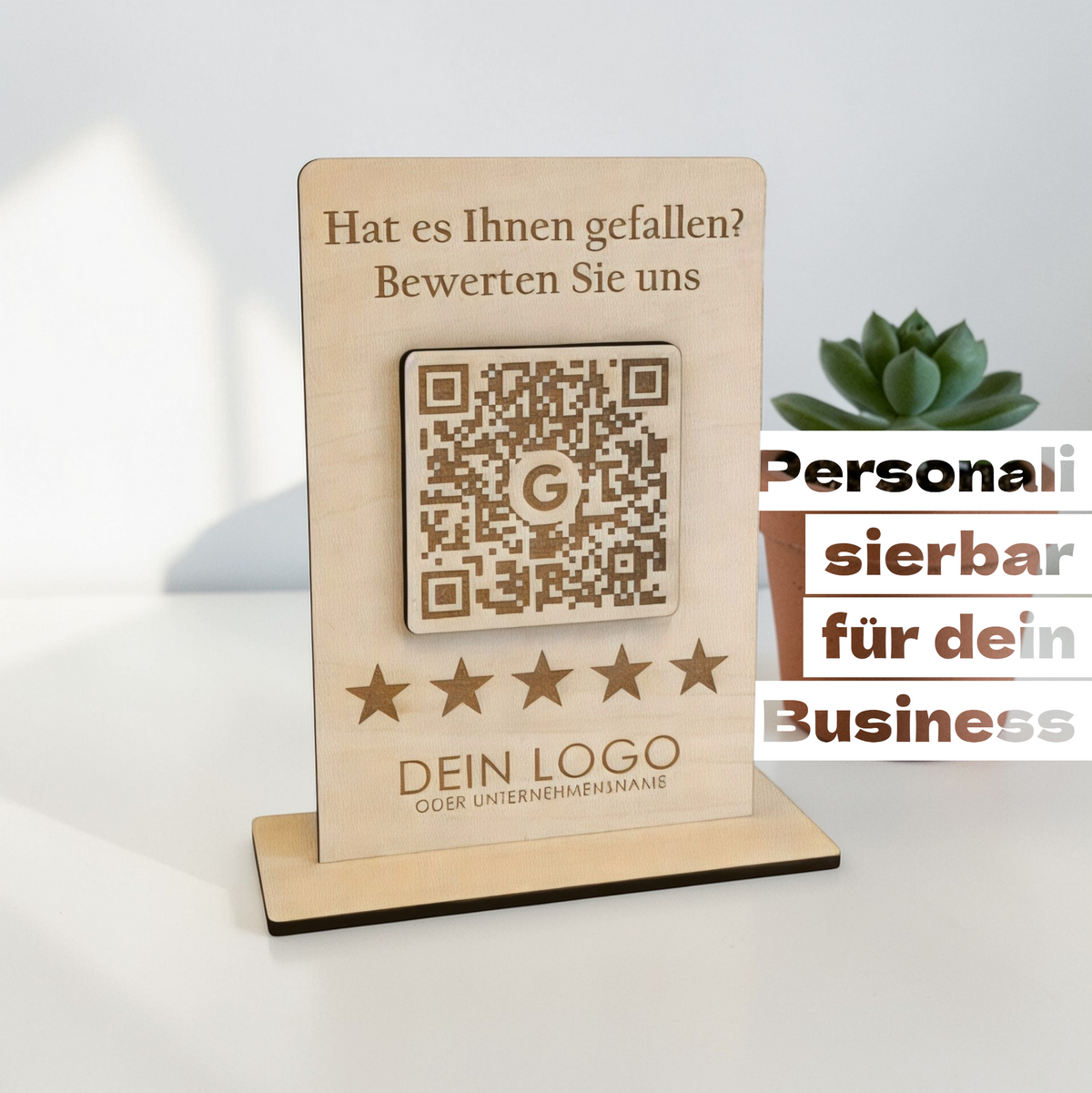 Google Bewertungs-Aufsteller aus Holz – QR-Code mit Google-Logo und personalisierbarem Text. Stilvolle Theke-Deko für mehr Bewertungen. Größe: 12x8 cm, inkl. Fuß. Jetzt individuell gestalten!