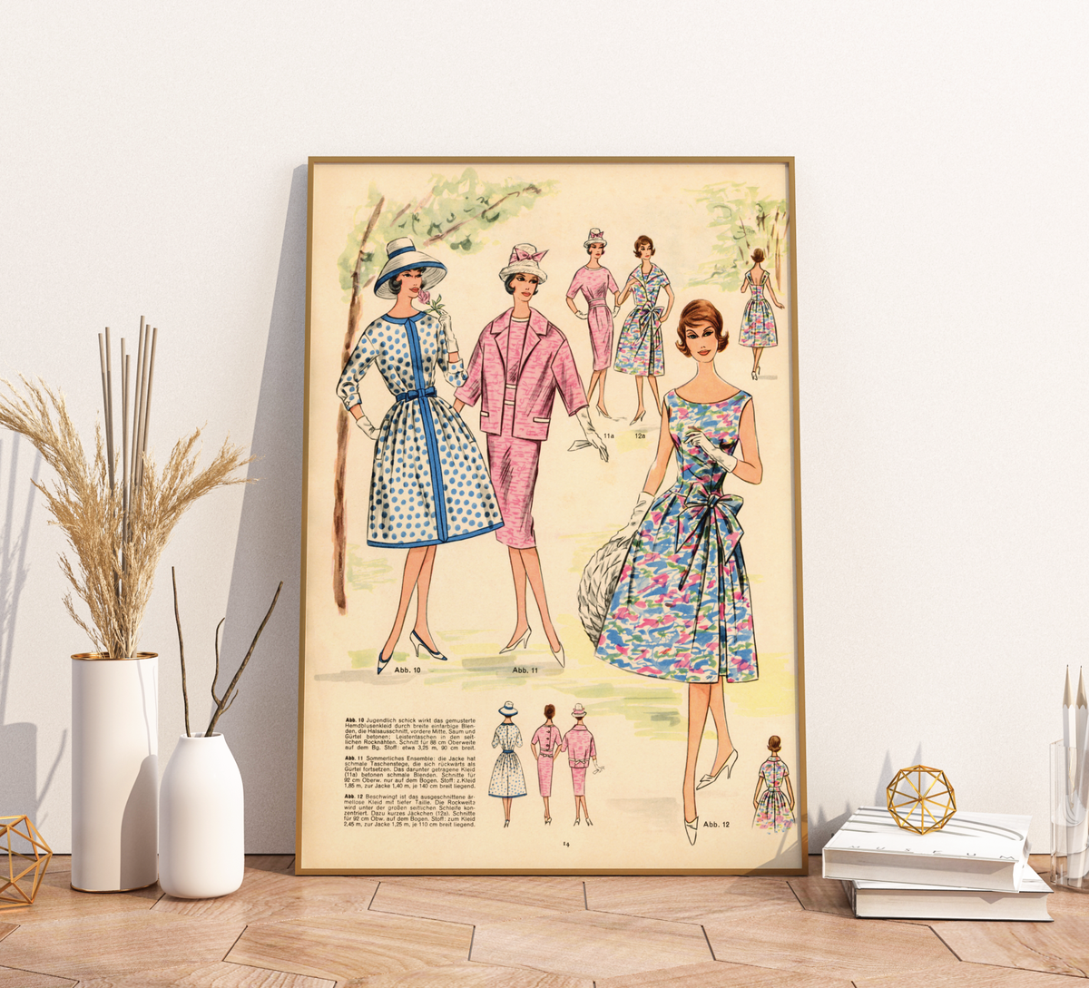 Vintage Mode-Illustration aus einem DDR-Magazin der 1960er Jahre. Handgemalte, elegante Damen- oder Kindermode in nostalgischem Stil auf weißem Hintergrund, hochwertiger Kunstdruck.