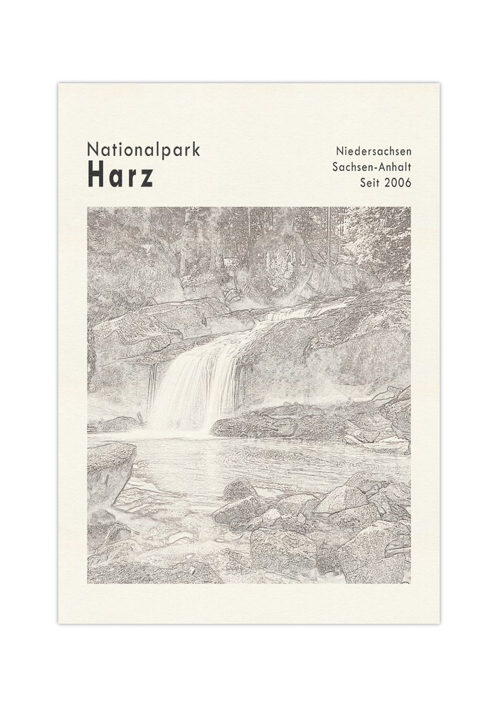 Dieses Poster zeigt einen kleinen Wasserfall im Nationalpark Harz, der in den Bundesländern Niedersachsen und Sachsen-Anhalt liegt.