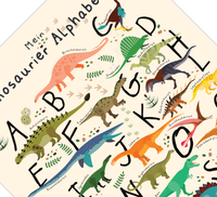 ABC Poster mit 24 niedlichen Dinosauriern in Beige, optional mit Name personalisierbar. Perfekt zur Einschulung! 🦕