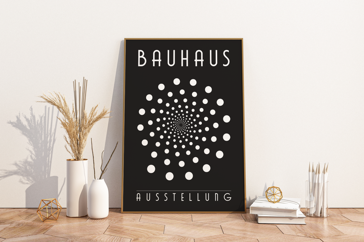 Das Bauhaus Poster zeigt dir in Schwarz und Weiß eine Spirale. 