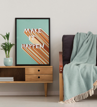 Motivations-Poster mit dem Schriftzug „Make It“ im 3D-Retro-Stil der 70er Jahre, hochwertiger Kunstdruck in Braun und Beige auf strukturiertem Hintergrund.