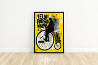 Hol dir dieses Street Art/ Urban Art Poster in Gelb. Das Bild eines Mannes, der ein altes Fahrrad/Hochrad fährt, ist perfekt als Wanddeko für deine Wohnung.