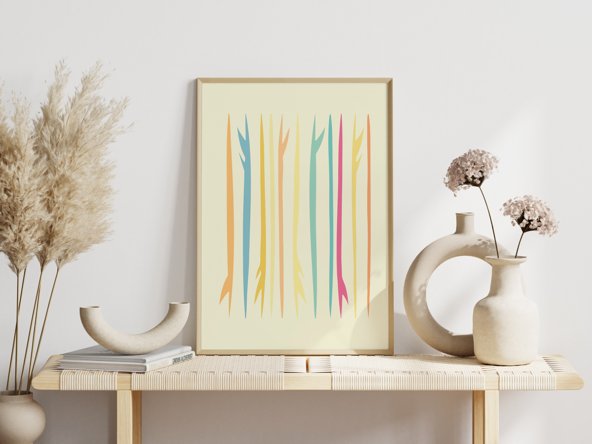 Das Poster zeigt abstrakt dargestellte Surfbretter in verschiedenen sommerlich Farben.